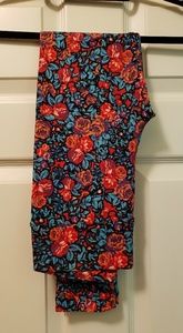 One size Lularoe Leggins. Nwot